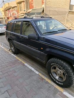 جیپ گراند شیرۆکی